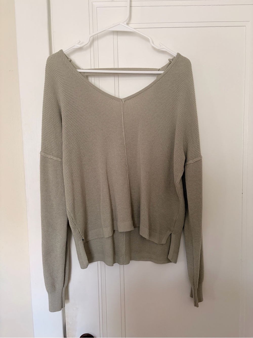 V-Neck Waffle Knit Women's Sweater in Light Green